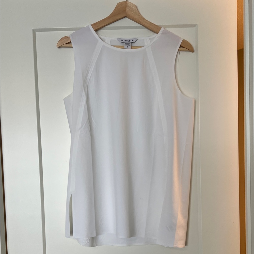 Athleta White Zephyr Athletic Tank Top